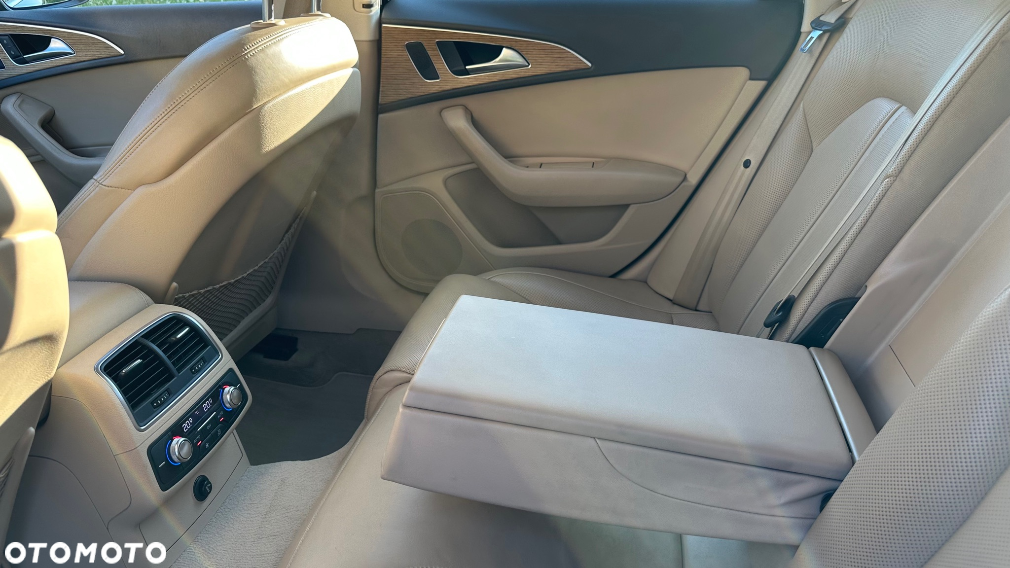 Audi A6 2.0 TDI Multitronic - 10