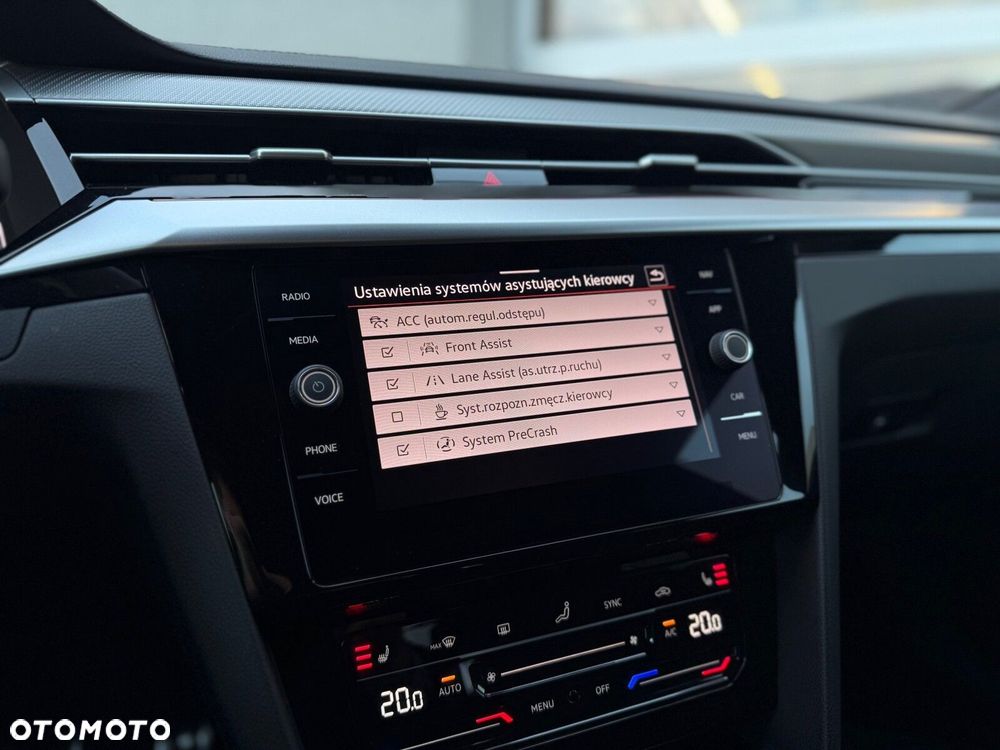 Volkswagen Arteon 2.0 TSI R-Line DSG - 17