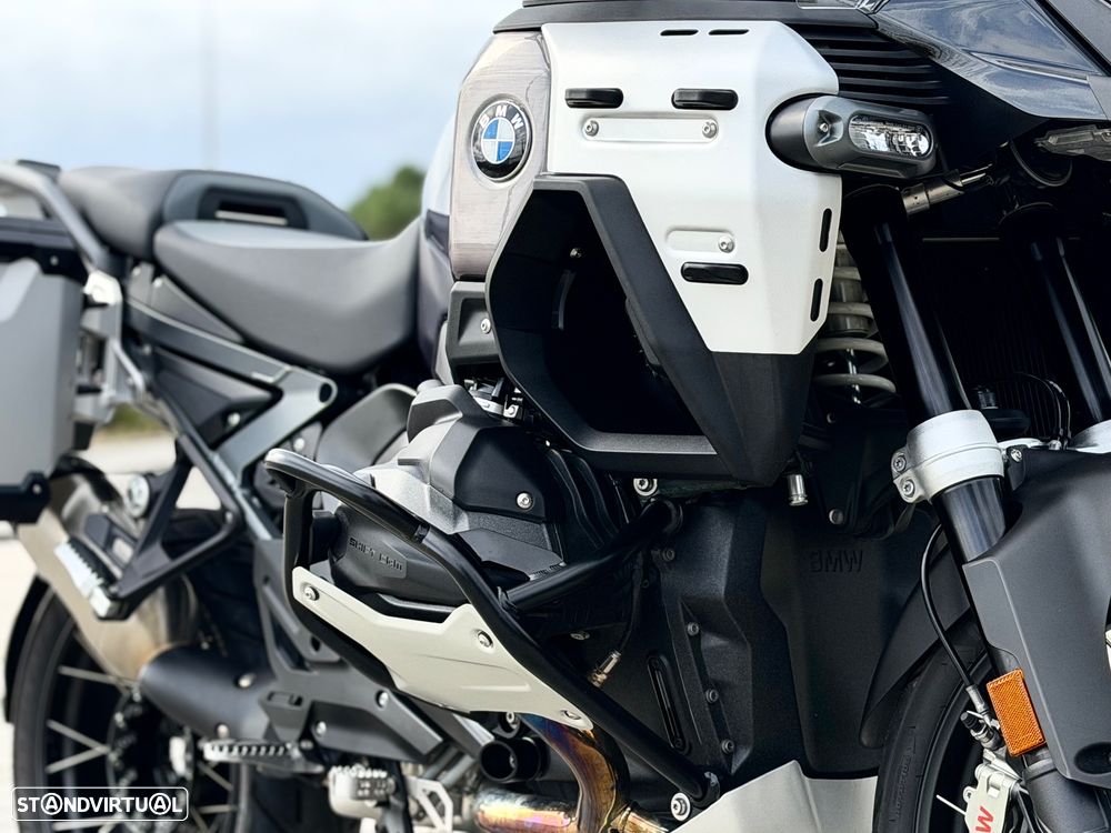 BMW R 1300 GS Adventure Triple Black - 15