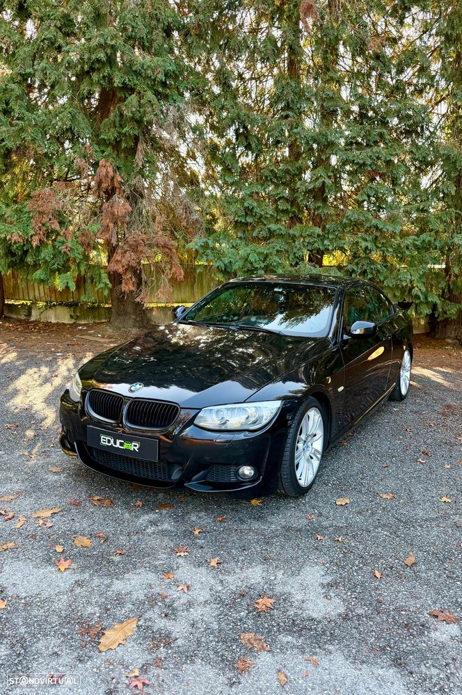BMW 320 d M Sport Edition - 12