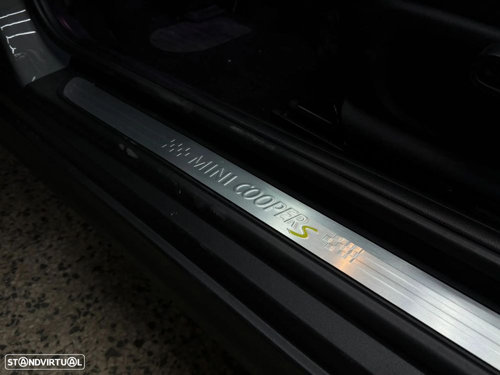 MINI 3 Portas Cooper SE Yours - 25
