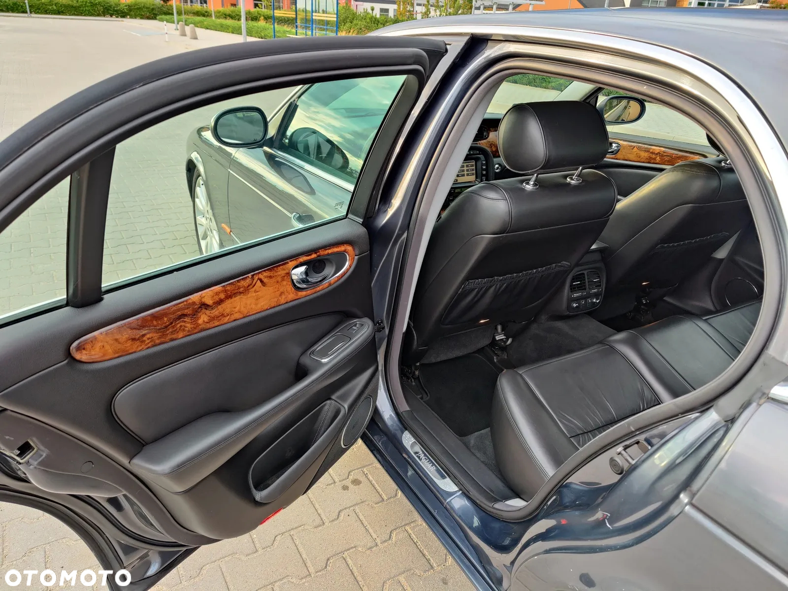 Jaguar XJ XJ8 3.5 Executive - 12