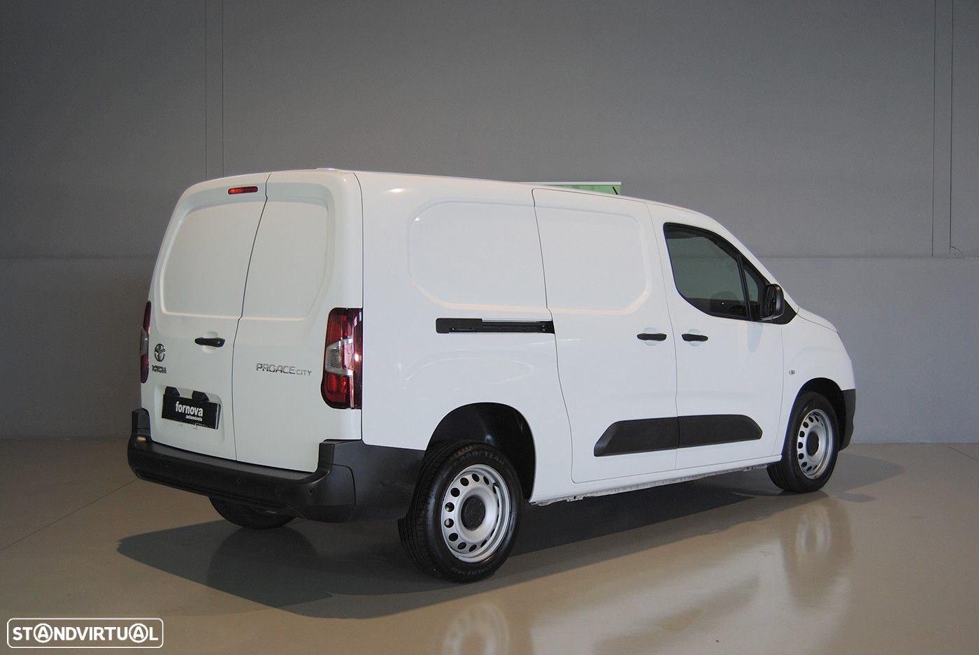 Toyota Proace City 1.5D L2 Comfort - 1