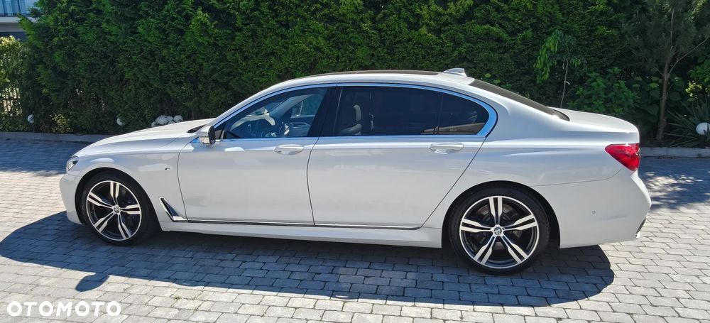 BMW Seria 7 750Ld xDrive - 22