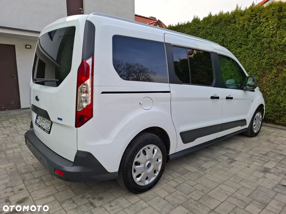 Ford Tourneo Connect - 15