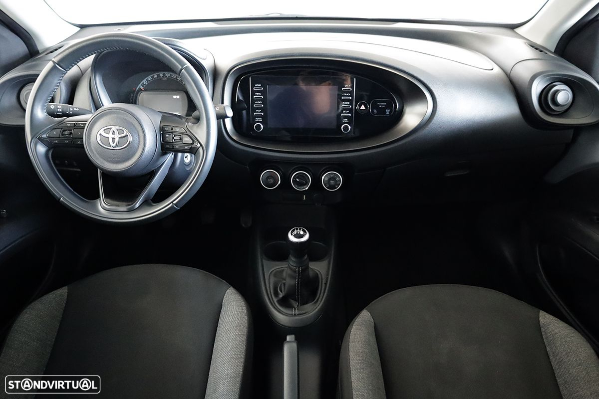 Toyota Aygo 1.0 X-Play - 8