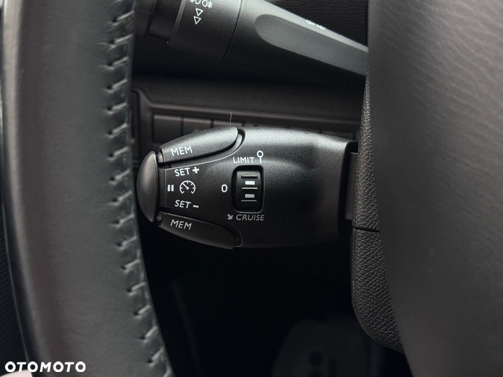 Peugeot 308 1.2 PureTech Active S&S - 22