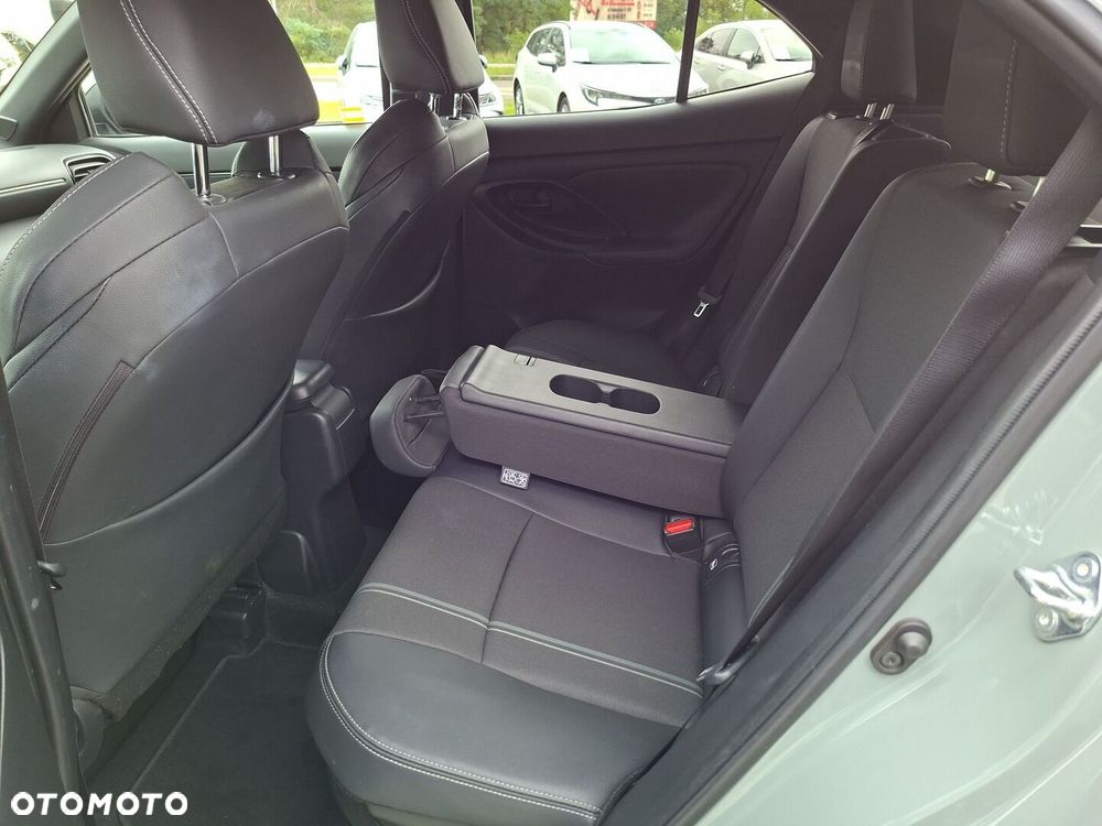 Toyota Yaris Cross Hybrid 1.5 Premiere Edition - 12