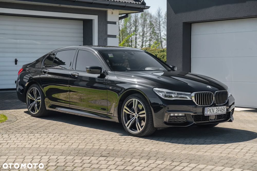 BMW Seria 7 730d xDrive - 25