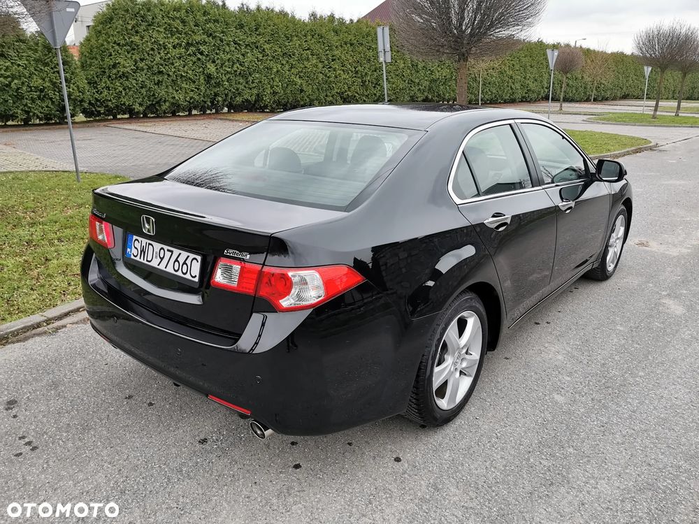 Honda Accord 2.0 Elegance - 11
