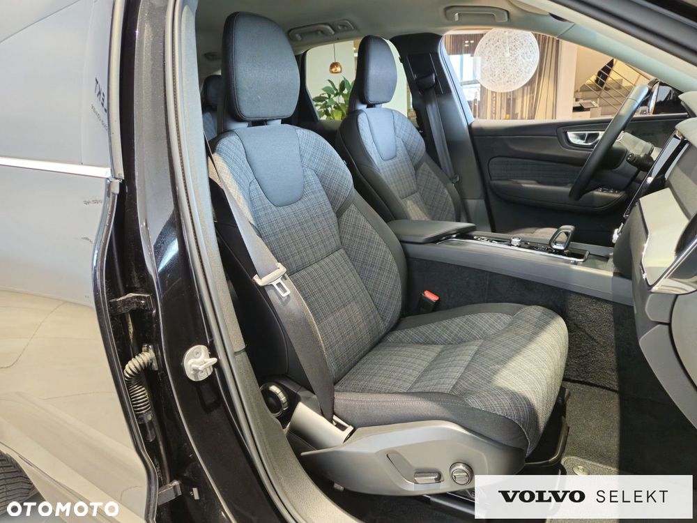 Volvo XC 60 - 21