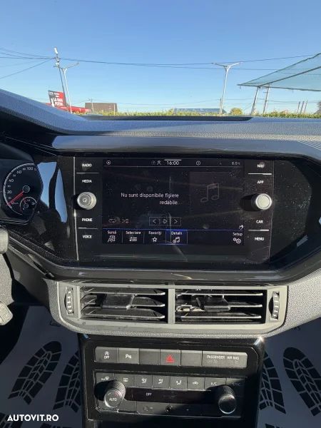 Volkswagen T-Cross - 9