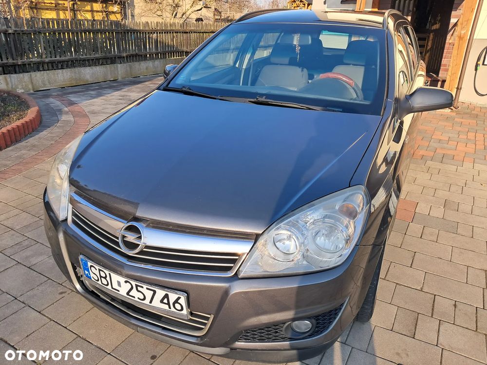 Opel Astra 1.9 CDTI 111 - 8