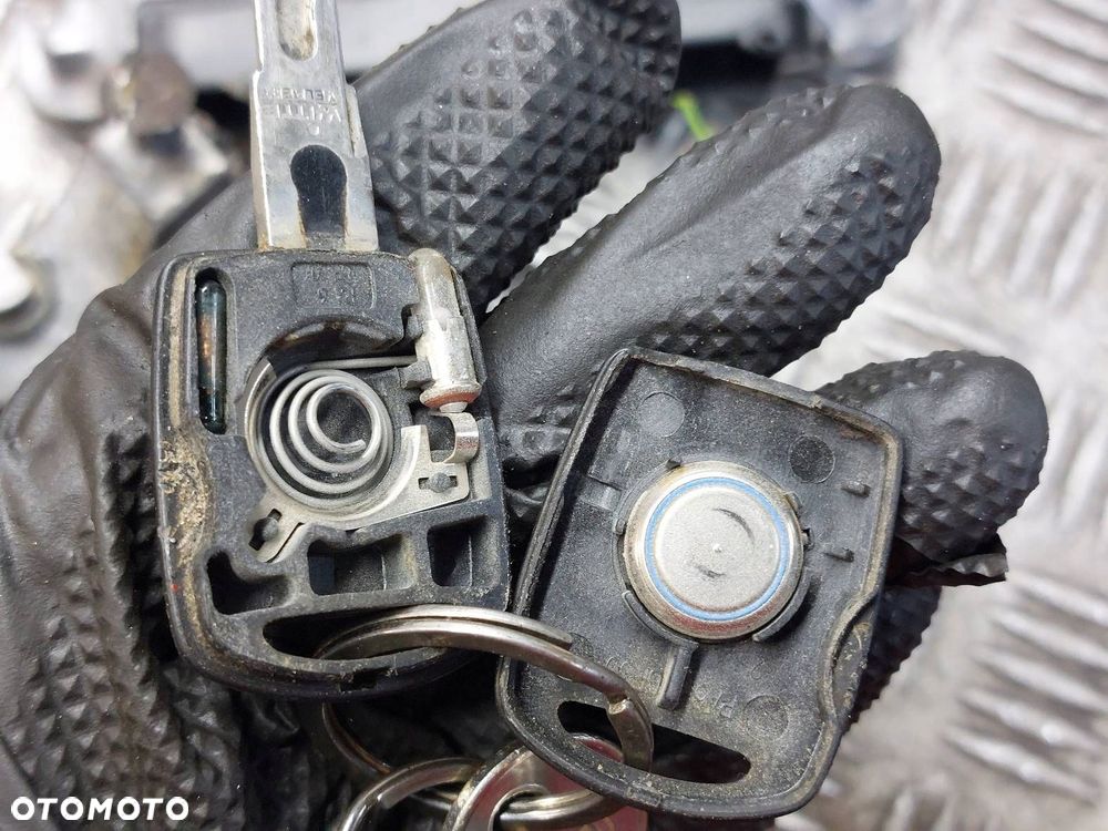 ZESTAW STARTOWY SKODA OCTAVIA I 038906018AM 4B0905851C 1U1919033G - 7