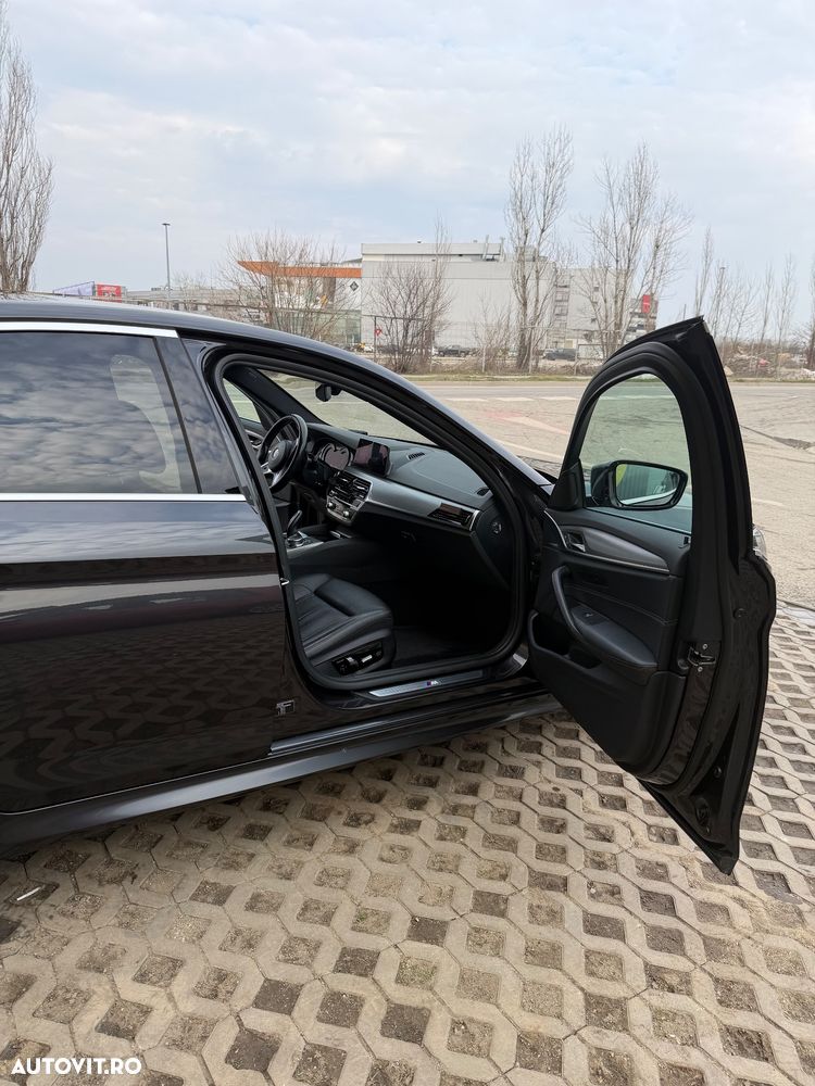 BMW Seria 5 520d xDrive AT - 11