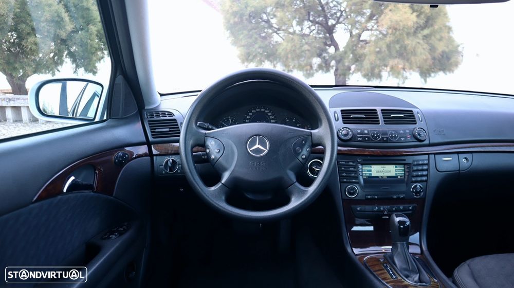 Mercedes-Benz E 200 CDI Auto Classic - 21