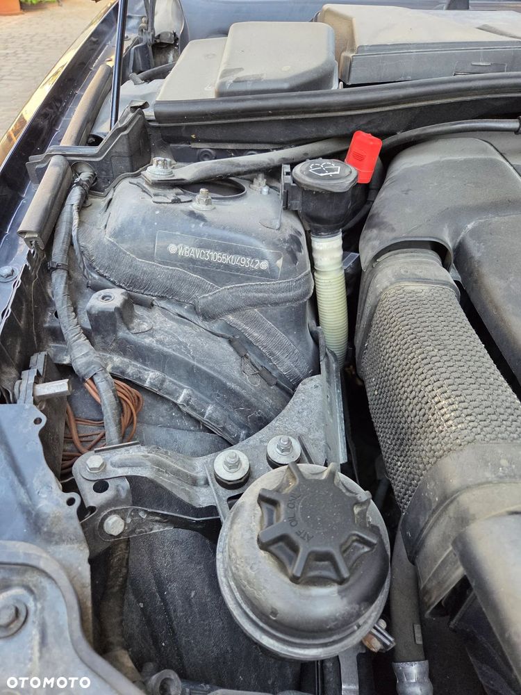 BMW Seria 3 320d - 6