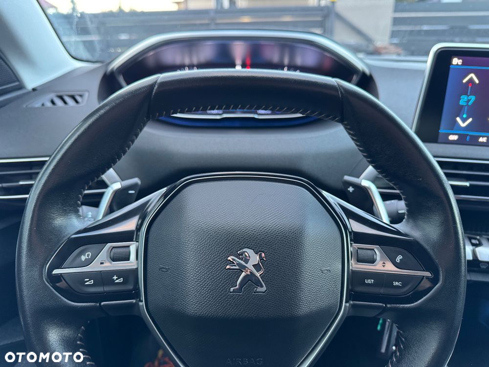 Peugeot 3008 PureTech 130 Stop & Start EAT6 Allure - 25