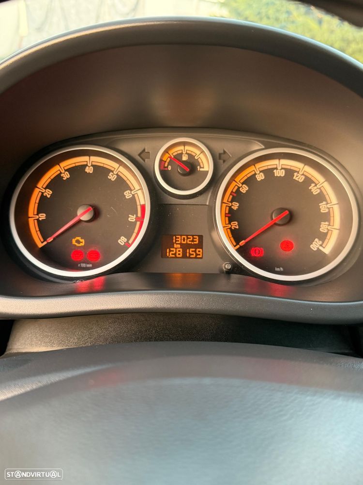 Opel Corsa 1.2 Enjoy - 6