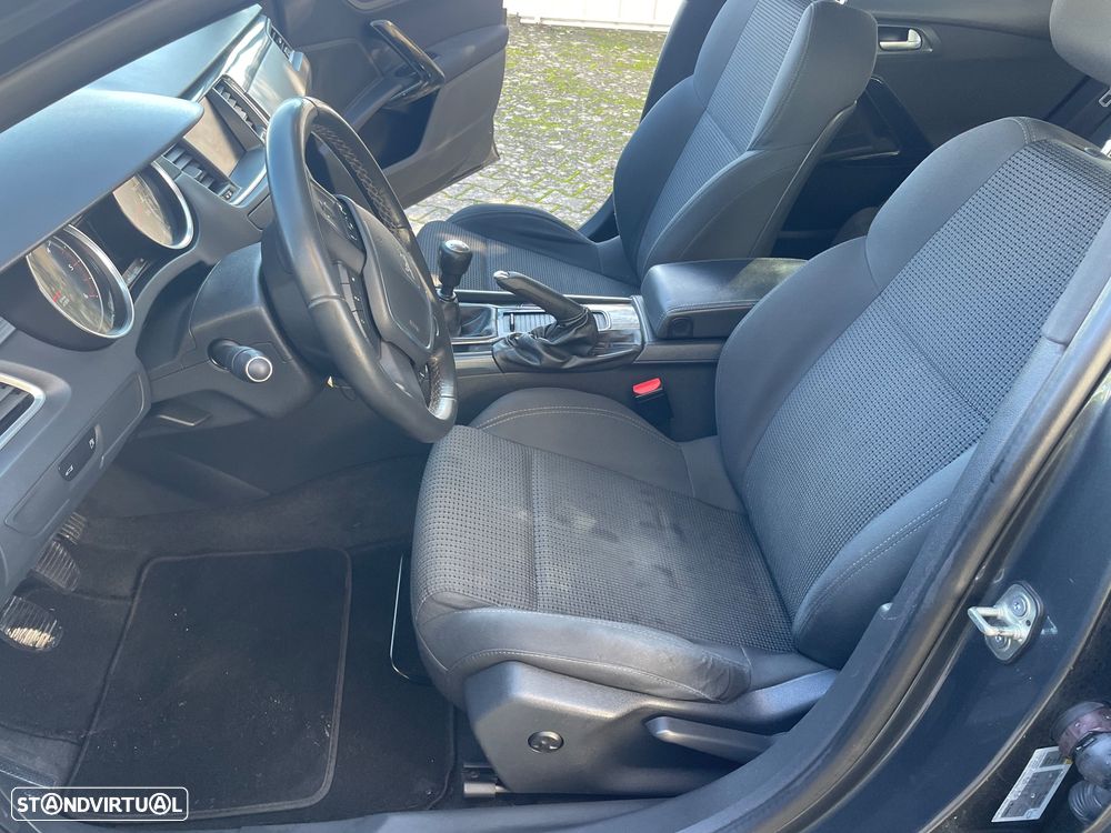 Peugeot 508 SW 1.6 BlueHDi Active - 28