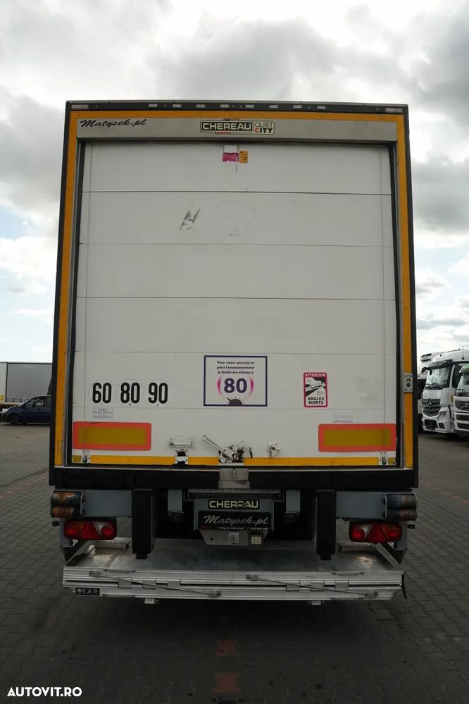 Chereau / REFRIGERAT / TRANSPORT VECTOR 1950 MT / MULTIMEMBRE / AXĂ RIDICATĂ / RIDICARE 2.500 KG / OBLOANĂ - 12