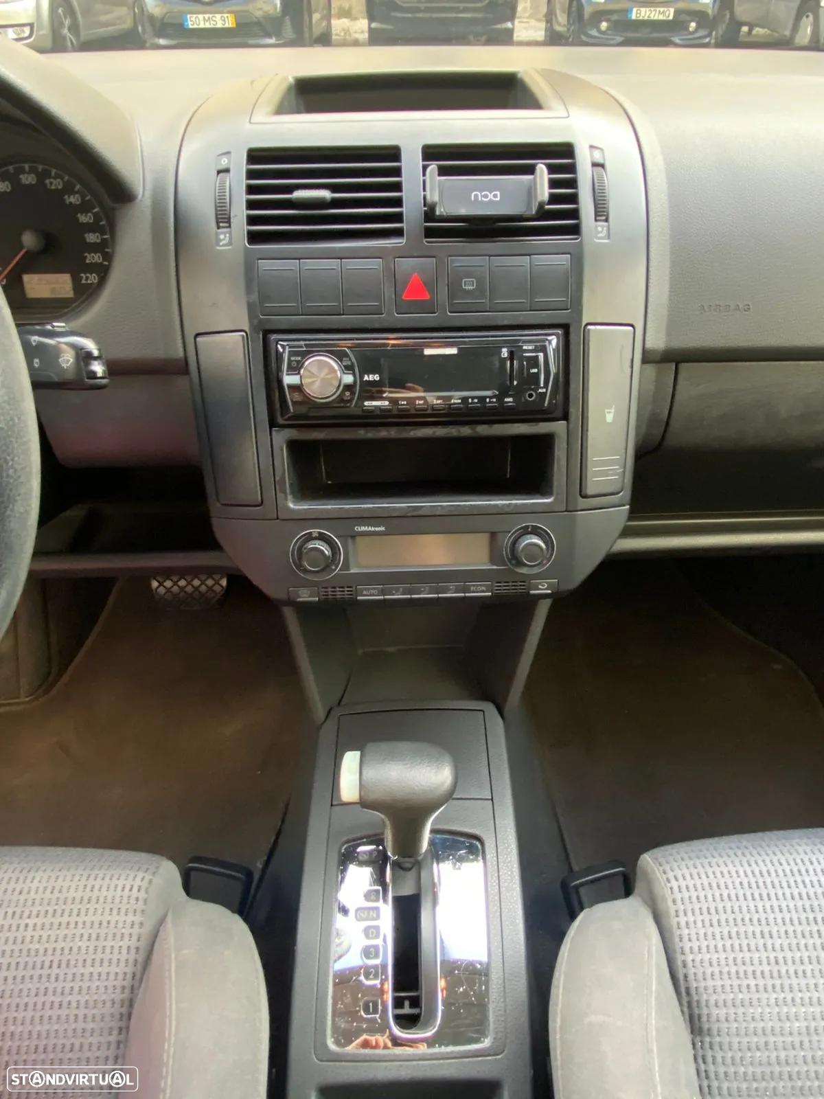 VW Polo - 5