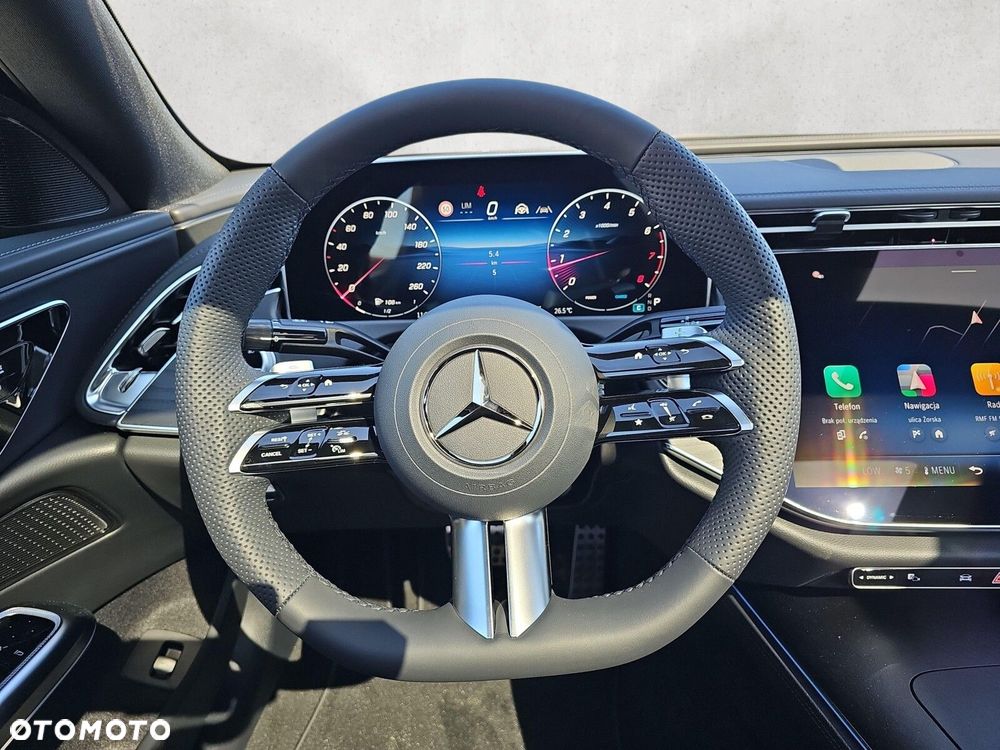 Mercedes-Benz Klasa E - 15
