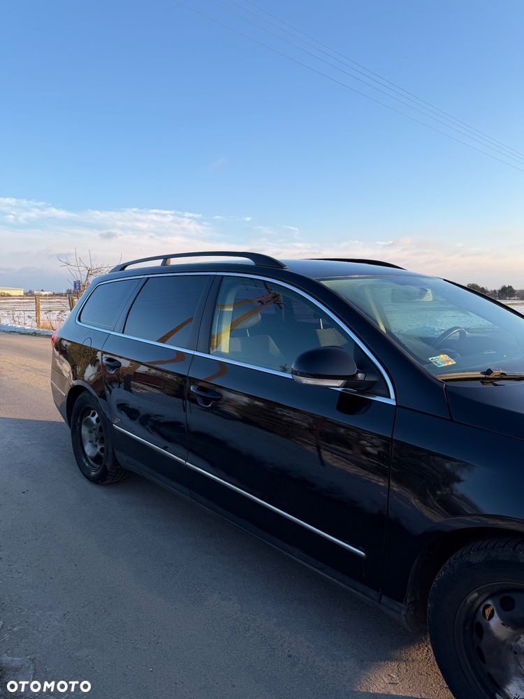 Volkswagen Passat 2.0 TDI DPF Comfortline - 3