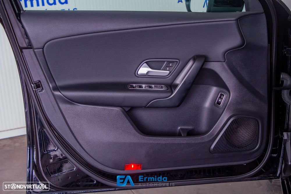 Mercedes-Benz A 250 - 33