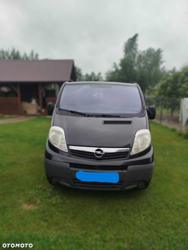 Opel Vivaro - 2