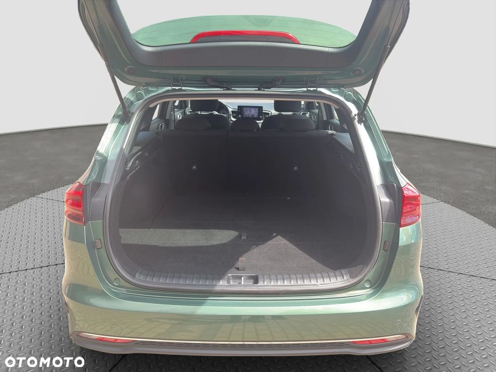 Kia Ceed 1.5 T-GDI M DCT - 22