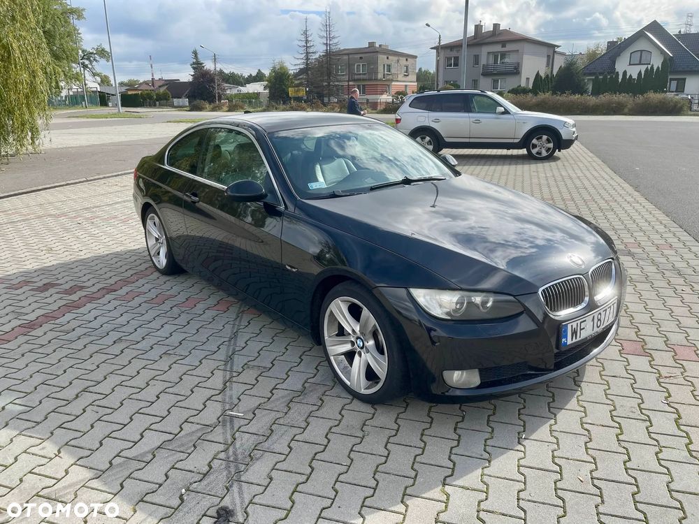 BMW Seria 3 325i - 5