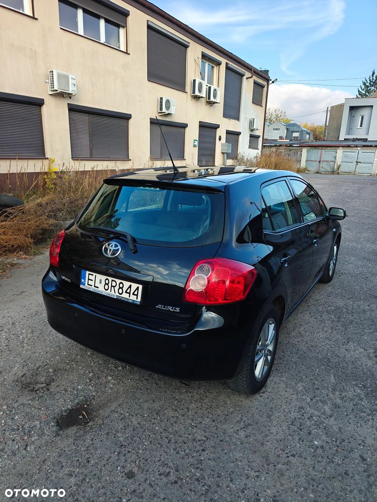 Toyota Auris 2.0 D-4D Prestige - 15