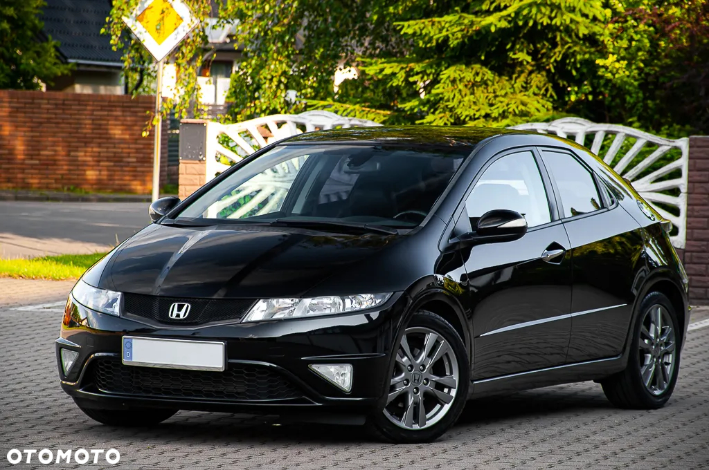 Honda Civic 1.8 GT Special Edition - 9