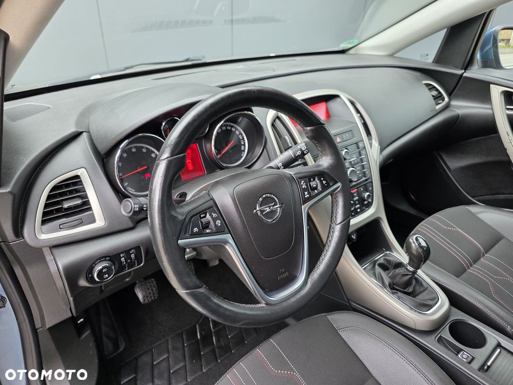 Opel Astra 1.4 Turbo - 18