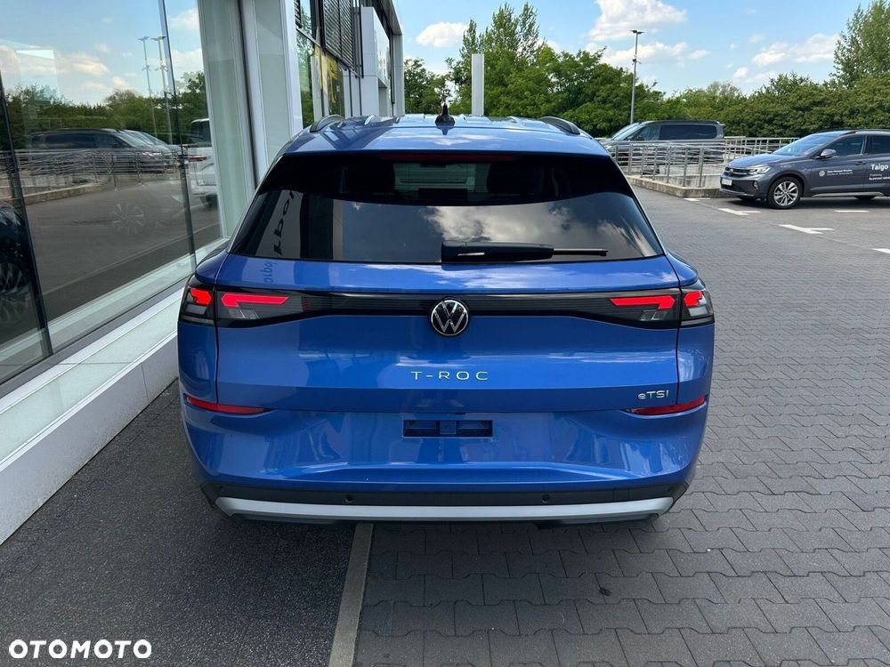 Volkswagen T-Roc - 12