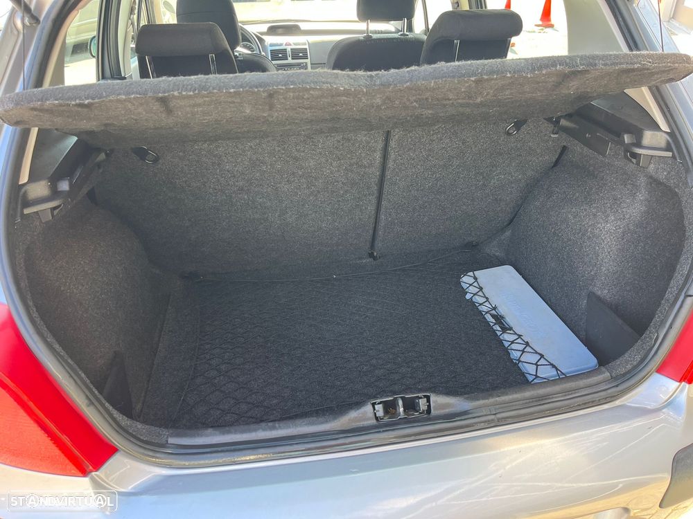 Peugeot 307 1.4 XR - 20