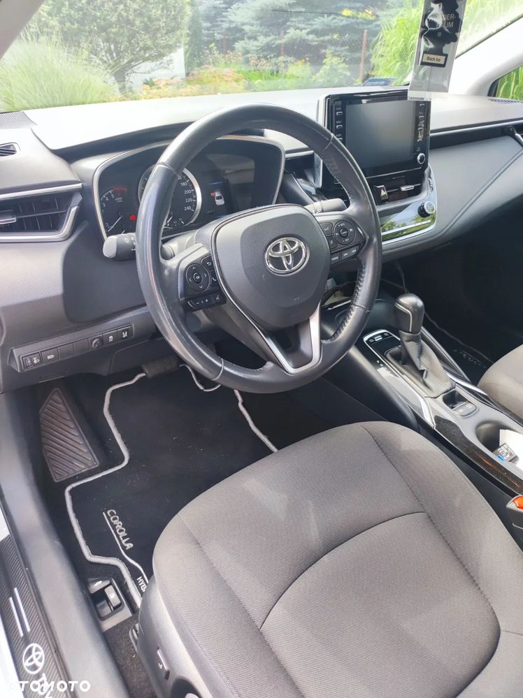 Toyota Corolla 1.8 Hybrid Comfort - 2