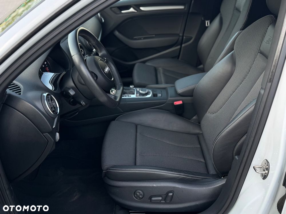 Audi A3 Sportback 2.0 TDI S tronic S line Sportpaket - 20