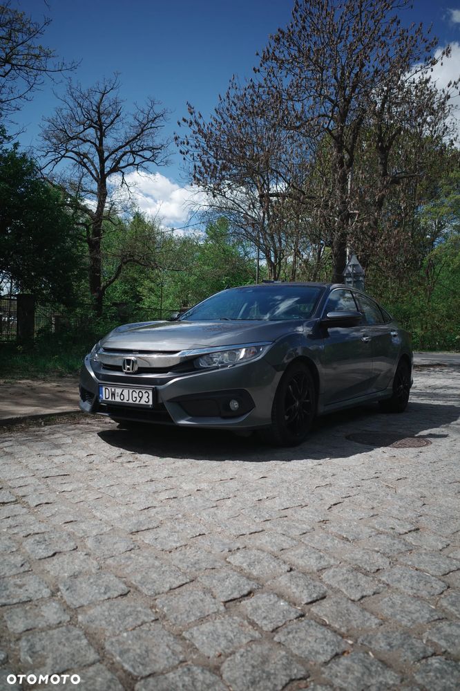 Honda Civic 1.5 T Elegance CVT - 22
