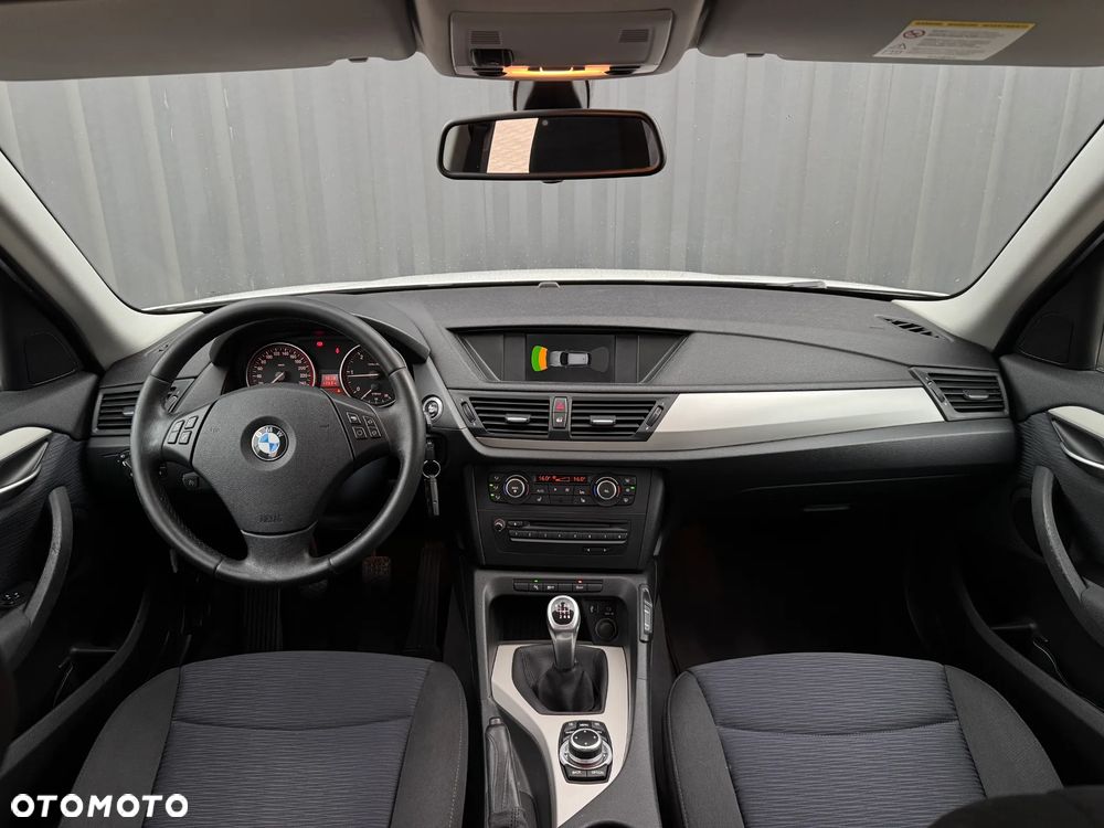BMW X1 sDrive18d - 22