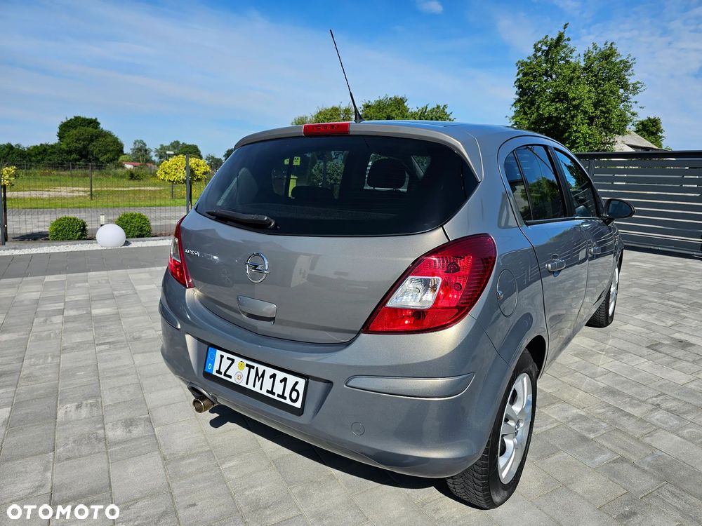 Opel Corsa 1.4 16V Automatik 150 Jahre - 16