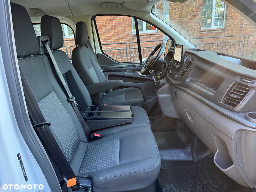 Ford CUSTOM DŁUGI 6 OSÓB - 9