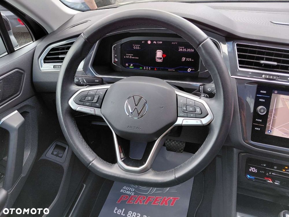 Volkswagen Tiguan - 23