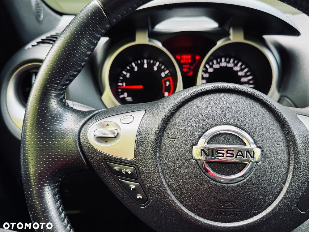 Nissan Juke 1.6 Acenta S&S - 21