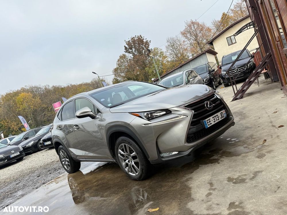 Lexus Seria NX ver-300h - 34