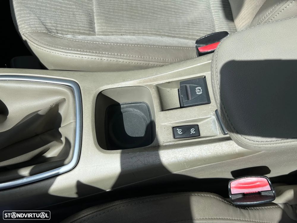 Renault Laguna Break 1.5 dCi Confort - 32