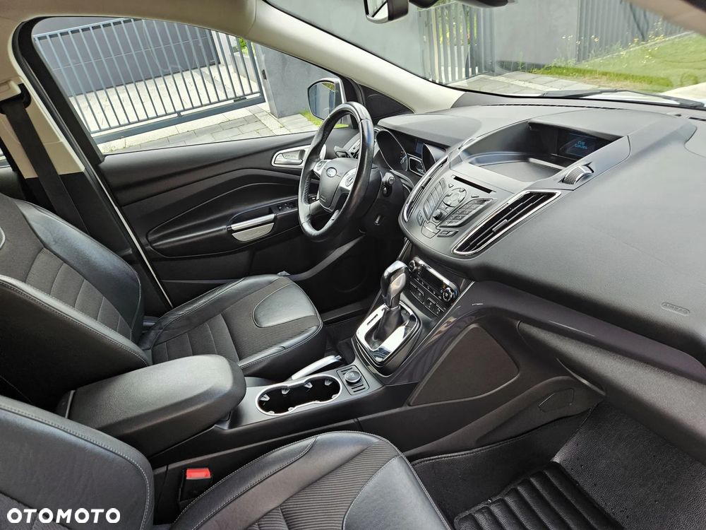 Ford Kuga 2.0 TDCi 4WD Titanium - 23