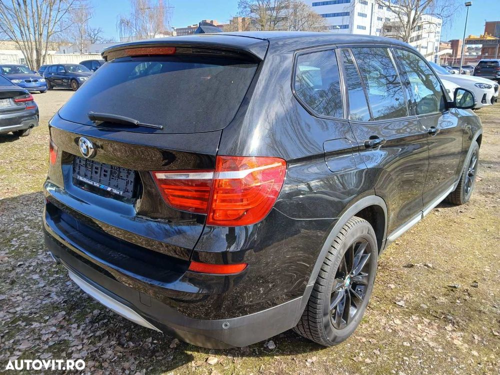 BMW X3 xDrive20d AT xLine - 9