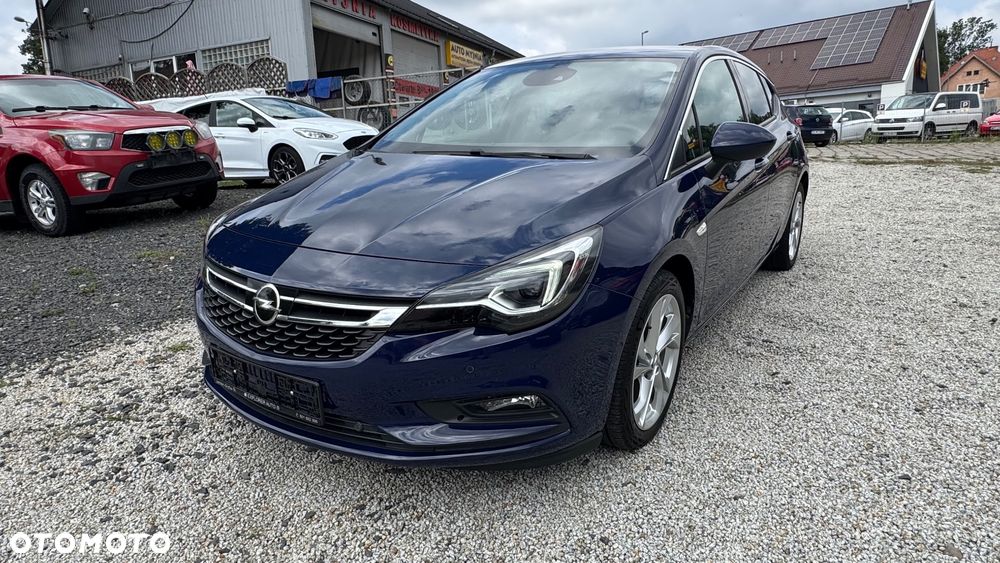 Opel Astra - 1